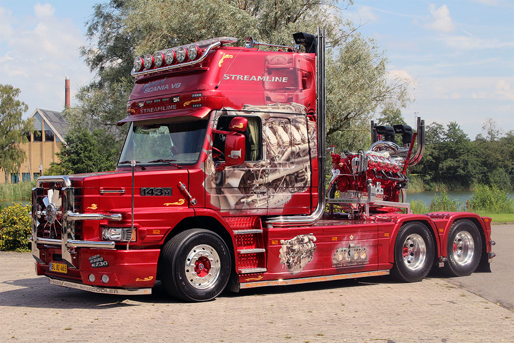 History_of_Scania_V8